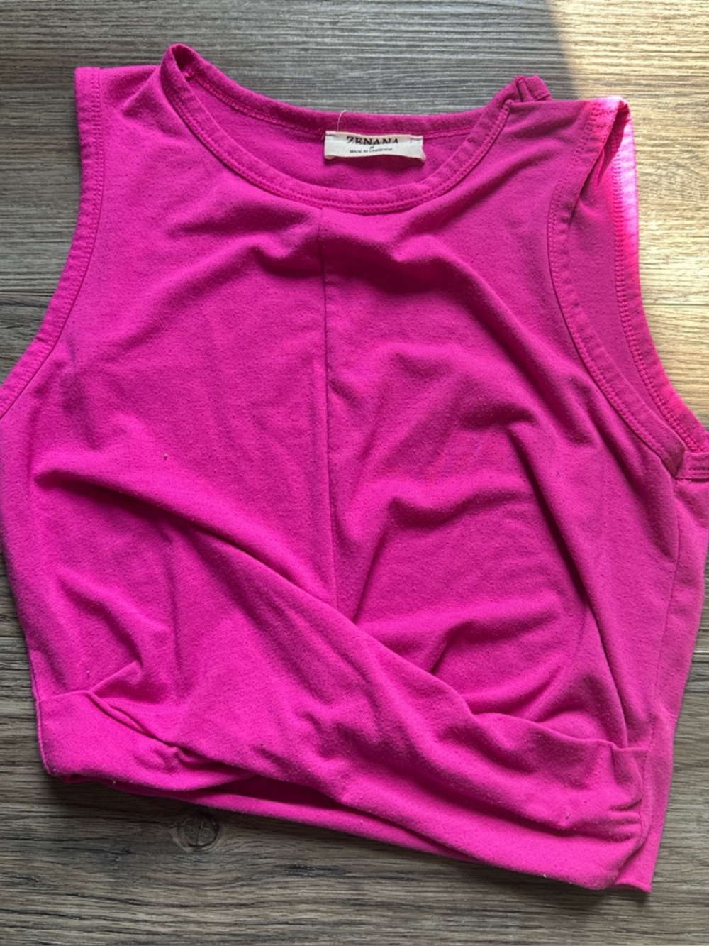 Women’s cropped tee